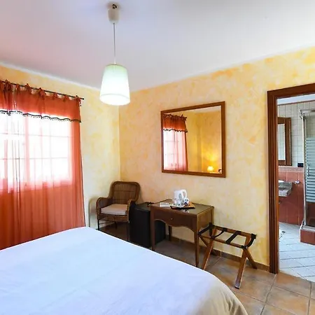 De Luxe Bas Prix Vila